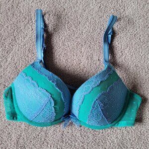 Aerie Push Up Bra Size 32B Lace Cups & Mesh Band Removable Pads